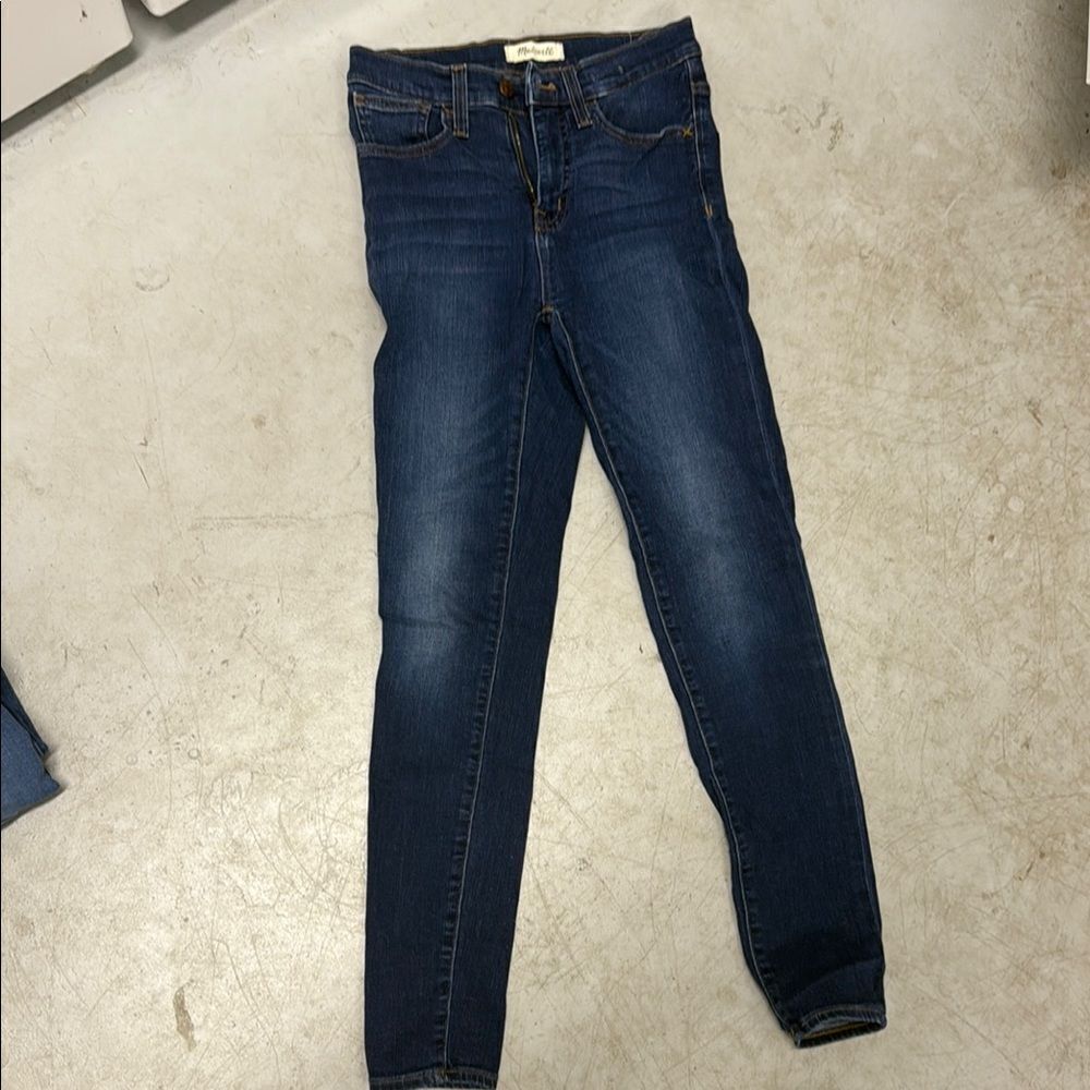 Madewell Blue Skinny Jeans with Stretch and Tapered Fit 9” Size 26 NEVER WORN